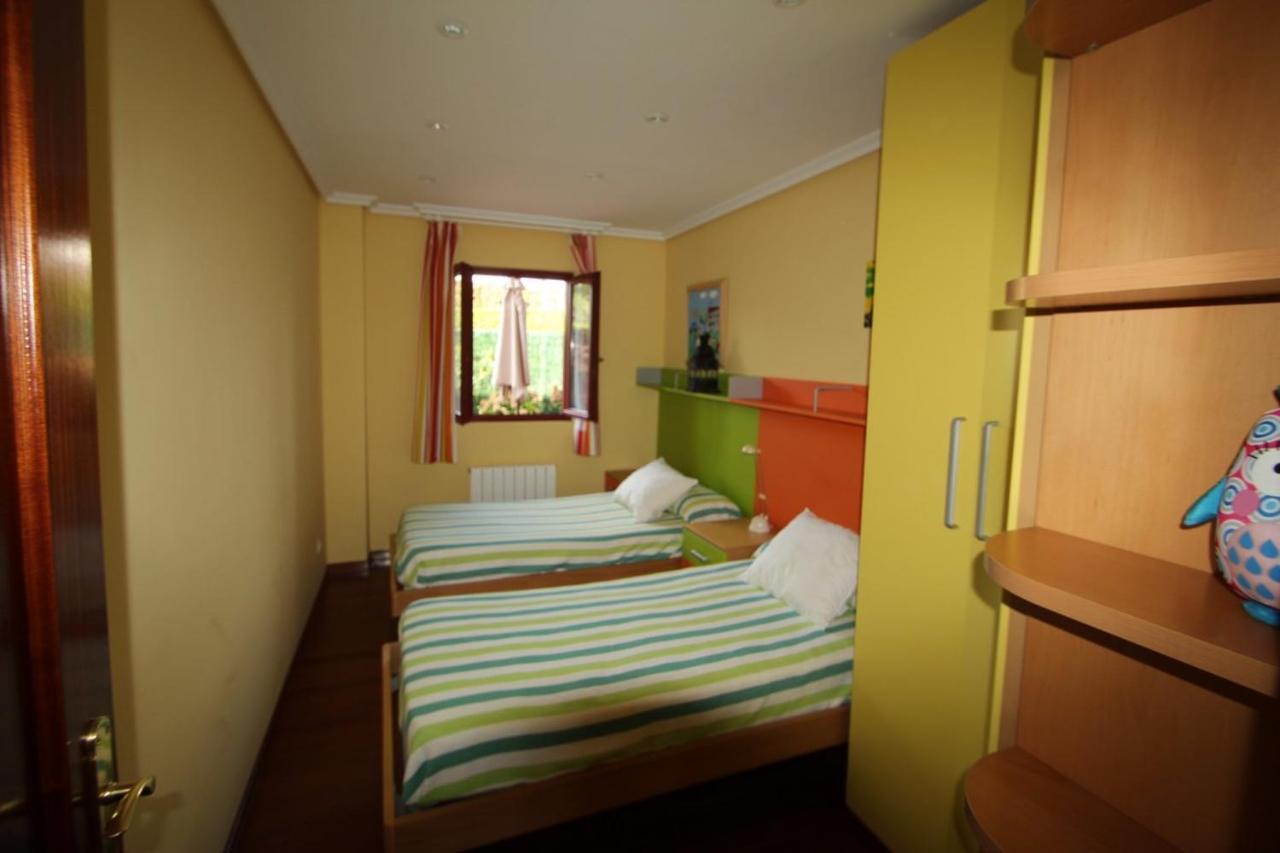 Apartamento En Complejo Residencial Rovacias โกมิญาส ภายนอก รูปภาพ