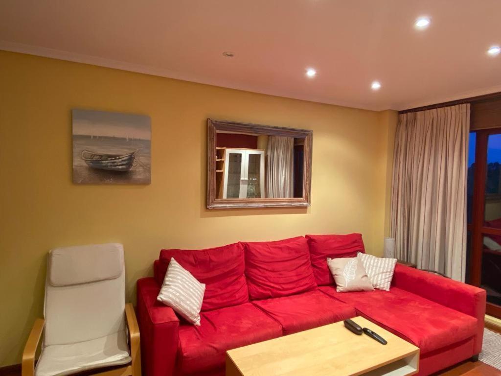 Apartamento En Complejo Residencial Rovacias โกมิญาส ภายนอก รูปภาพ